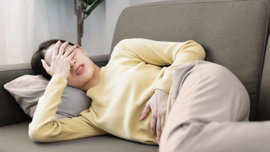 a woman experiencing codeine withdrawal symptoms