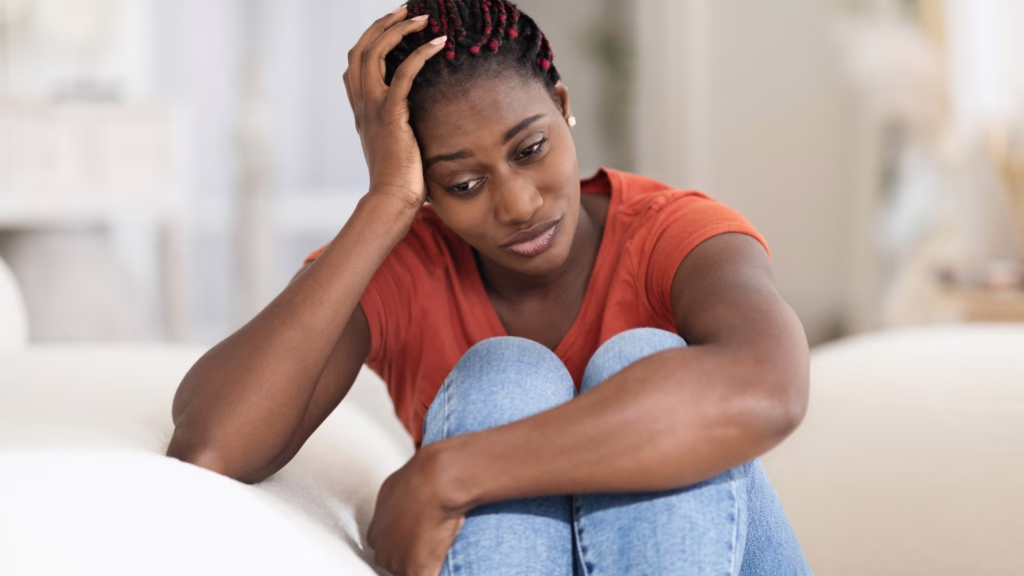 what are the signs of detoxing from alcohol anxiety and hand tremors are some you might experience