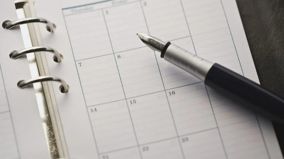 7 OH Withdrawal occurs over a span of days or longer for post-acute symptoms.